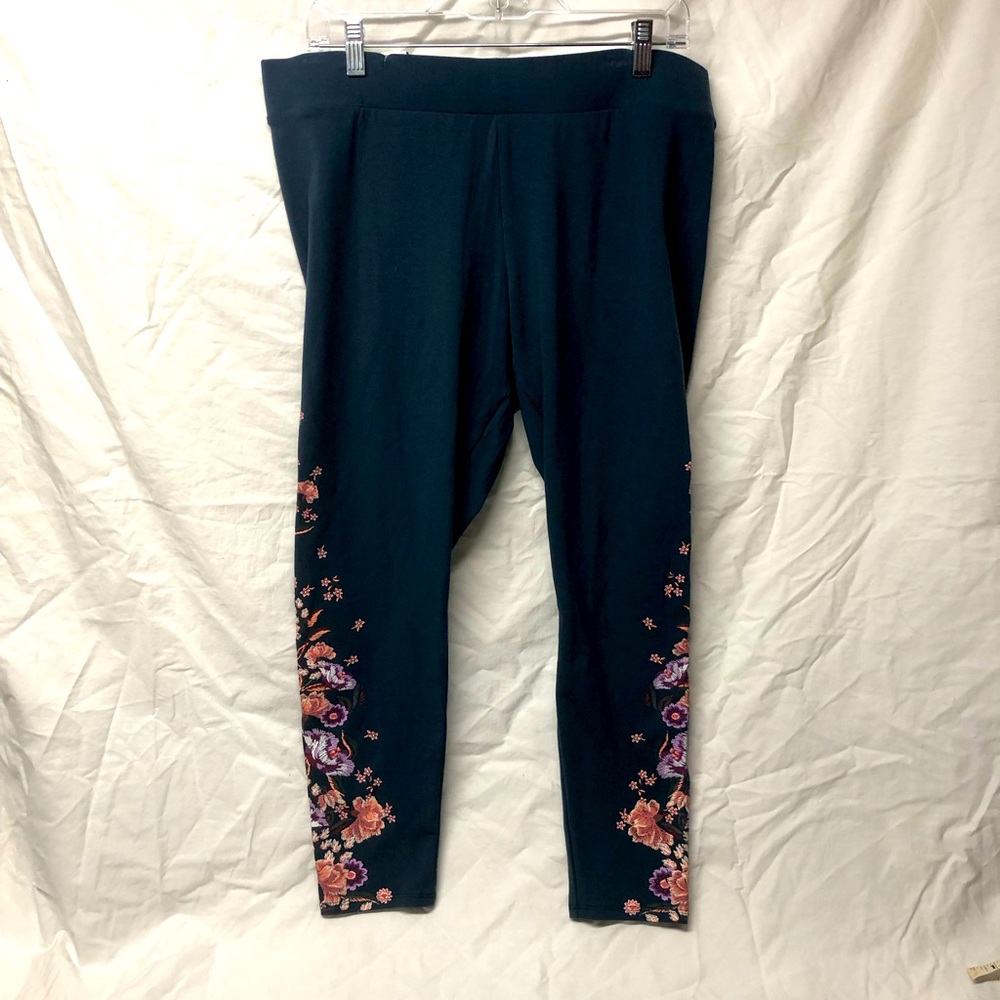 Torrid Green Floral Legging 2X